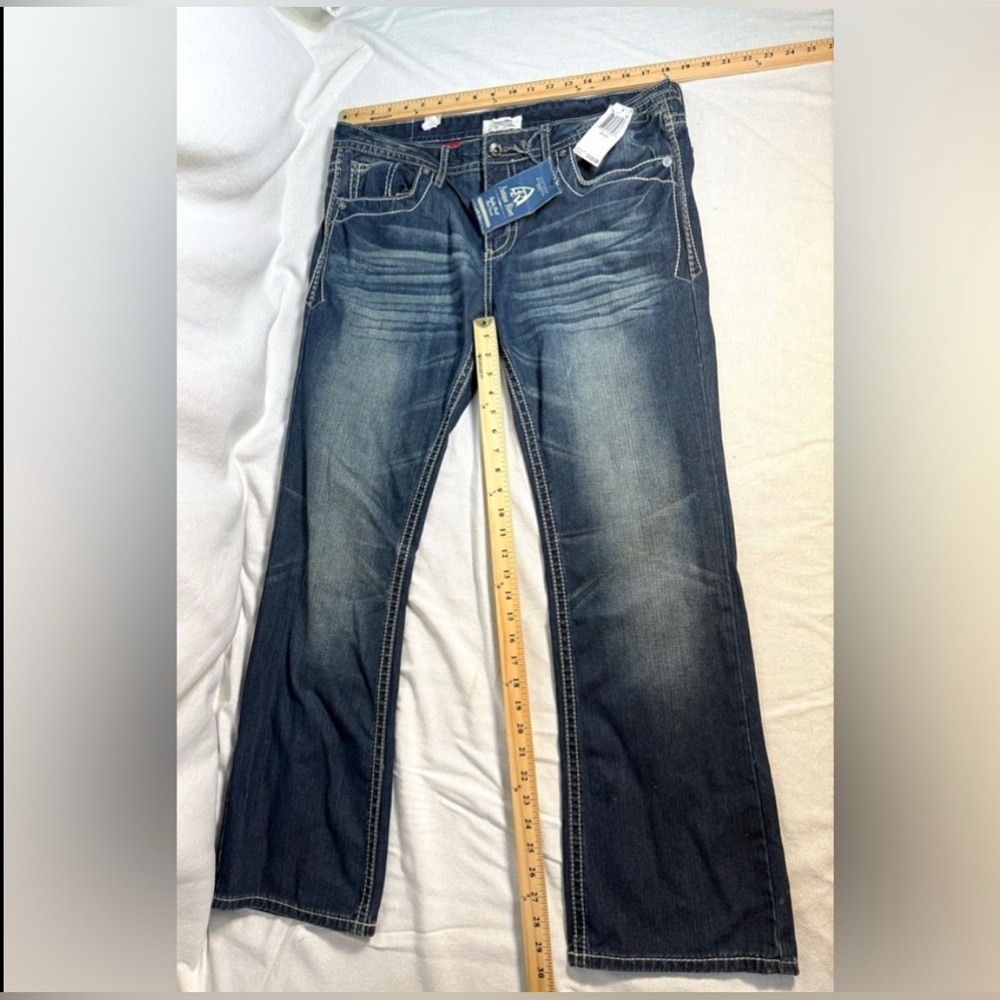Antique Rivet Men's bootcut Blue Jeans size 34/30 NWT - Picture 4 of 12